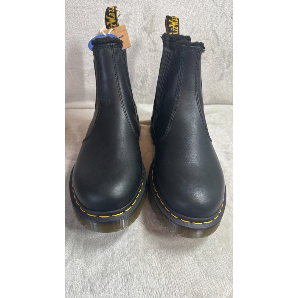 Dr. Doc Martens DM's NEW Chelsea Boots Womens 9 Black Leather Pull On 2976 Men 8 - Picture 3 of 12